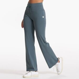 Vuori Daily Wide Leg Pant- Stone Color